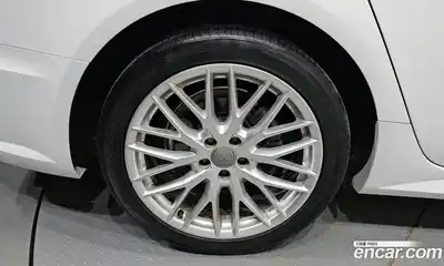 Audi A6 2018 2.0 гидро в Москве № 1546332, миниатюра 5