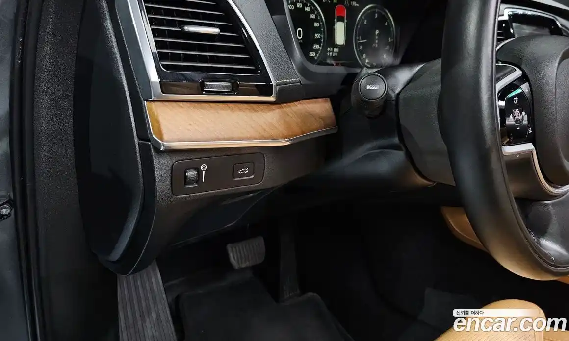 Volvo XC90 2020 2.0 гидро в Москве № 1546954, фото 28