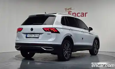 Volkswagen Tiguan 2021 2.0 гидро в Москве № 1549136, миниатюра 2