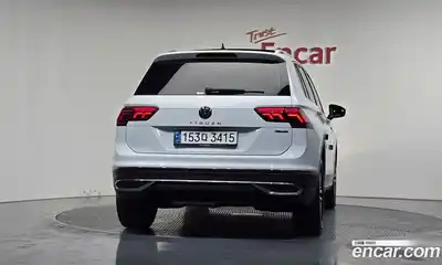 Volkswagen Tiguan 2021 2.0 гидро в Москве № 1549136, миниатюра 4