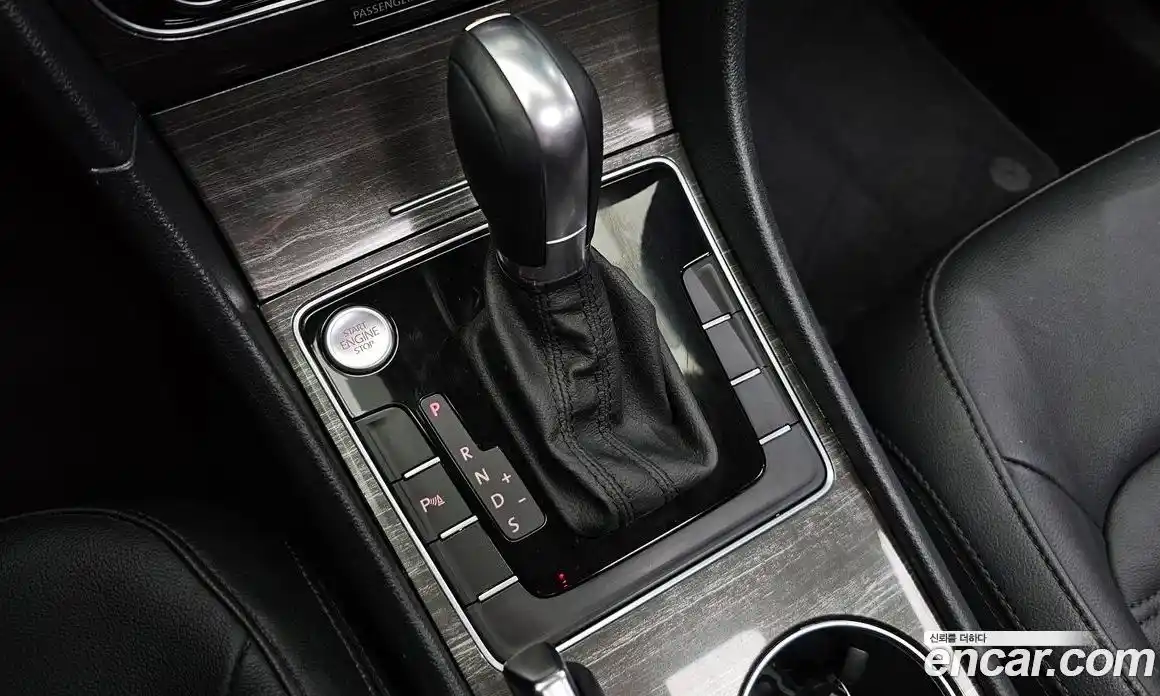 Volkswagen Passat 2018 2.0 гидро в Москве № 1549289, фото 12