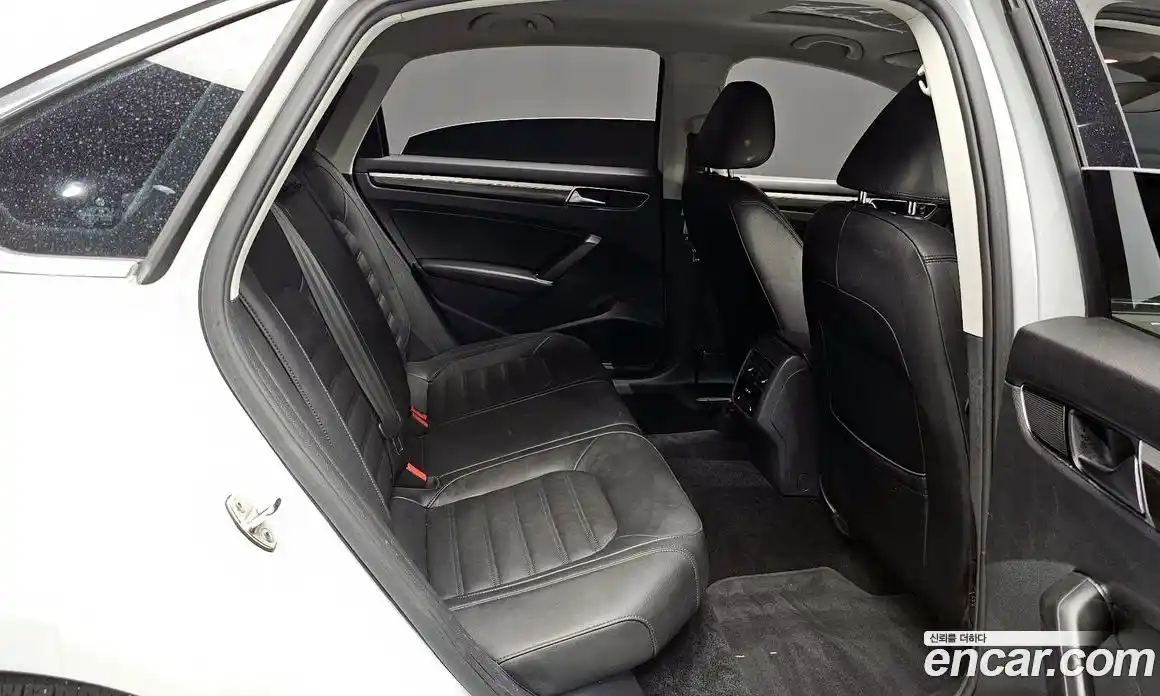 Volkswagen Passat 2018 2.0 гидро в Москве № 1549289, фото 17