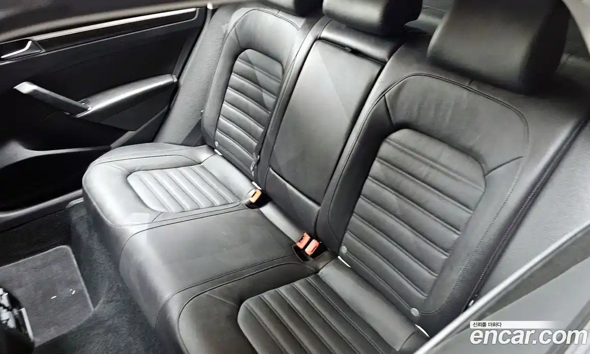 Volkswagen Passat 2018 2.0 гидро в Москве № 1549289, фото 32
