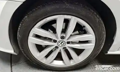 Volkswagen Passat 2018 2.0 гидро в Москве № 1549289, миниатюра 5