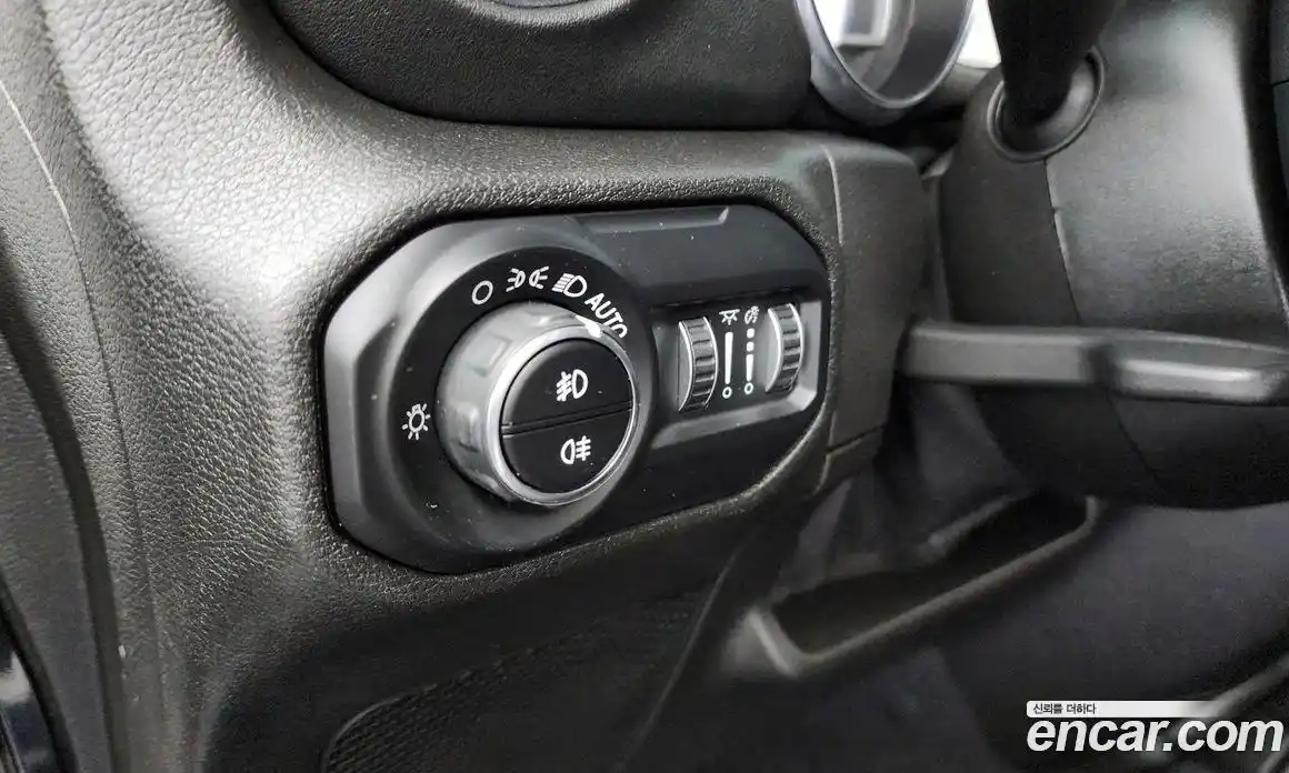 Jeep Wrangler 2021 2.0 гидро в Москве № 1549766, фото 22