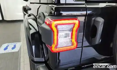 Jeep Wrangler 2021 2.0 гидро в Москве № 1549766, миниатюра 9