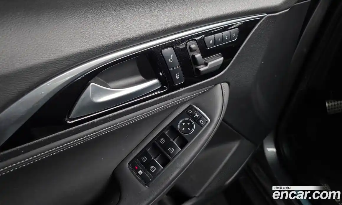 Infiniti Q30 2019 2.0 гидро в Москве № 1551023, фото 28