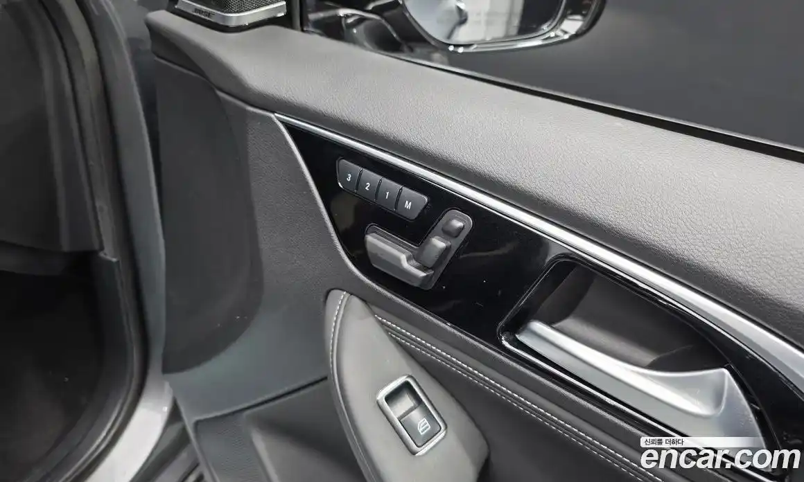 Infiniti Q30 2019 2.0 гидро в Москве № 1551023, фото 35