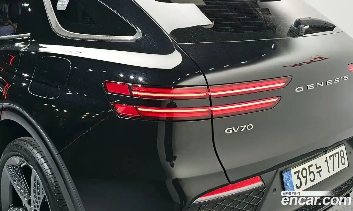 Genesis GV70 2021 2.5 гидро, фото 9