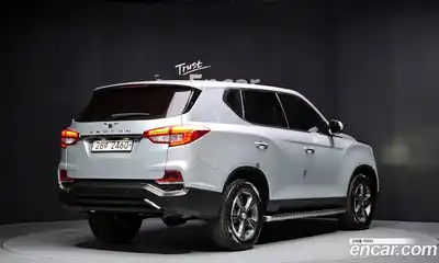 SsangYong Rexton 2017 2.2 гидро в Москве № 1613099, миниатюра 2