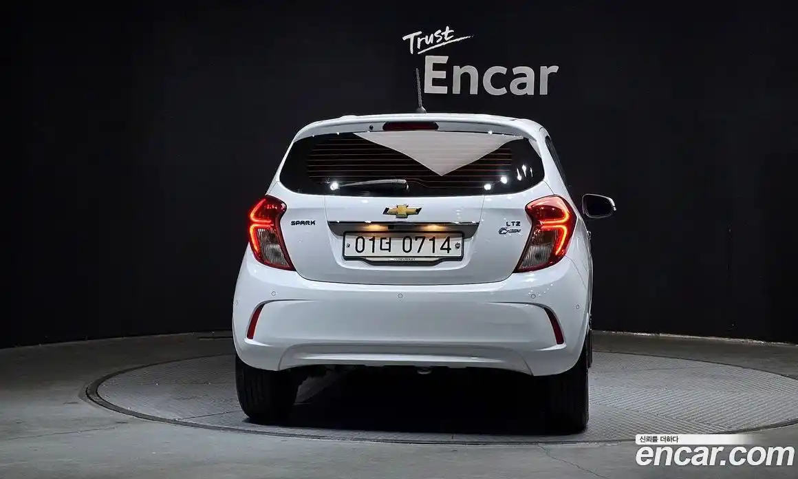 Chevrolet Spark 2015 1.0 гидро в Москве № 1613910, фото 4
