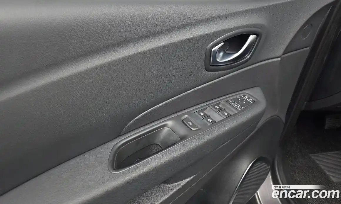 Renault QM3 2019 1.5 гидро в Москве № 1615162, фото 14