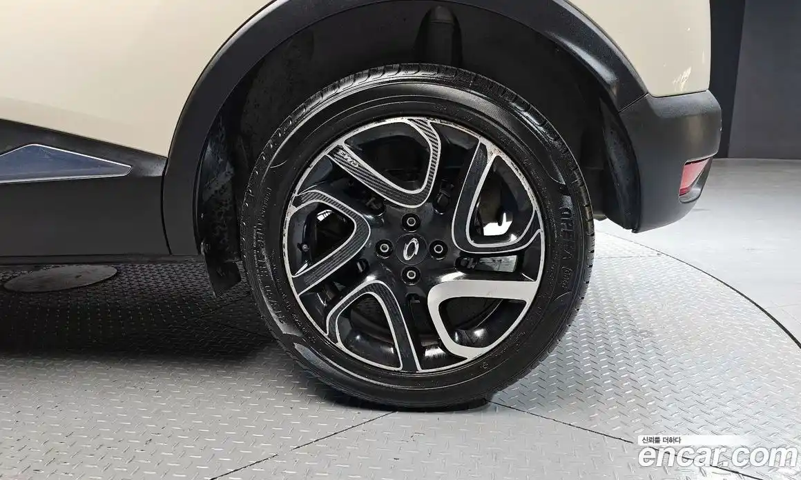 Renault QM3 2016 1.5 гидро в Москве № 1615441, фото 7