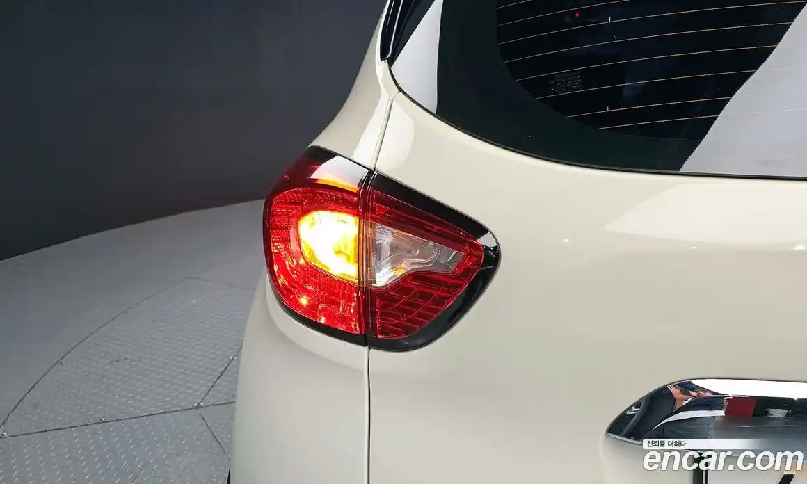 Renault QM3 2016 1.5 гидро в Москве № 1615441, фото 9