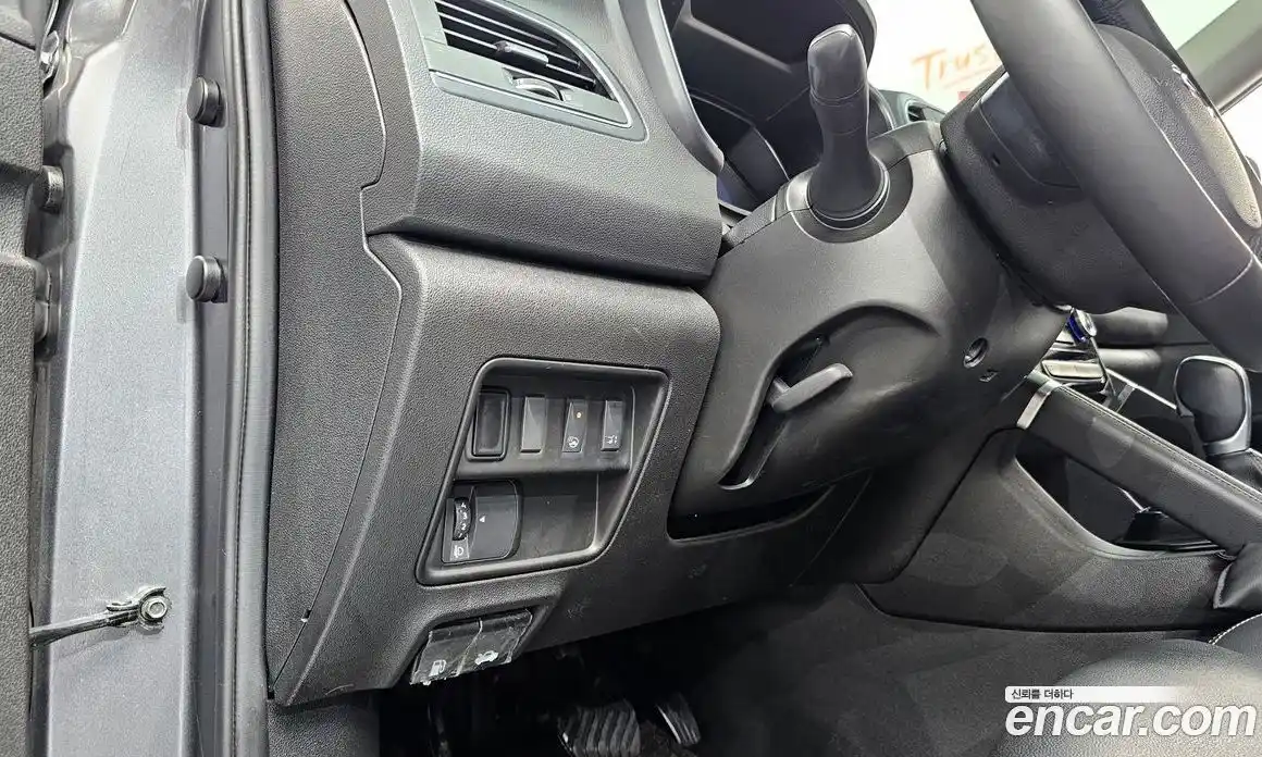 Renault QM6 2018 2.0 гидро в Москве № 1615478, фото 21