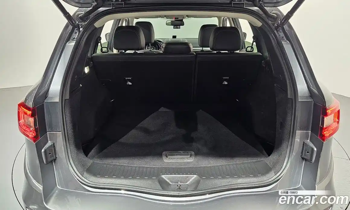 Renault QM6 2018 2.0 гидро в Москве № 1615478, фото 33