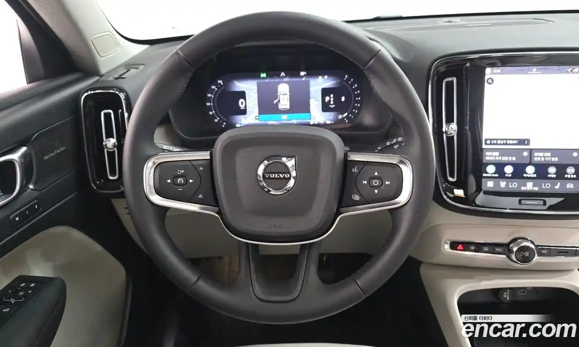 Volvo XC40 2026 2.0 гидро в Москве № 1618458, фото 18