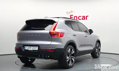 Volvo XC40 2026 2.0 гидро в Москве № 1618458, миниатюра 2