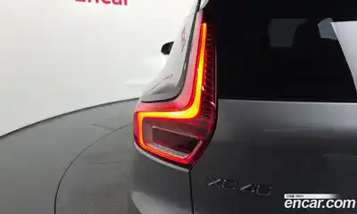 Volvo XC40 2026 2.0 гидро в Москве № 1618458, миниатюра 9