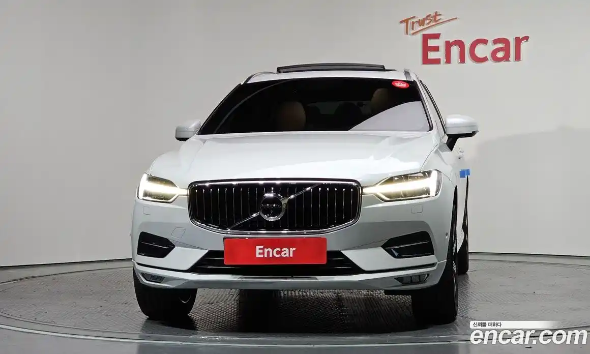 Volvo XC60 2020 2.0 гидро в Москве № 1618612, фото 3