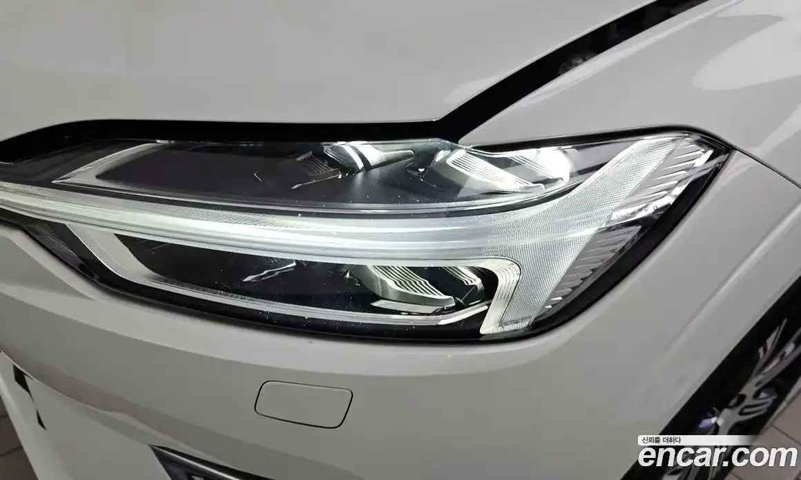 Volvo XC60 2020 2.0 гидро в Москве № 1618612, фото 8