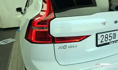 Volvo XC60 2020 2.0 гидро в Москве № 1618612, миниатюра 9