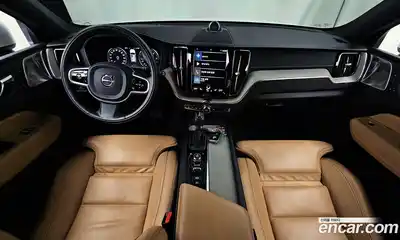 Volvo XC60 2020 2.0 гидро в Москве № 1618612, миниатюра 10
