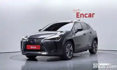 Lexus UX 2WD