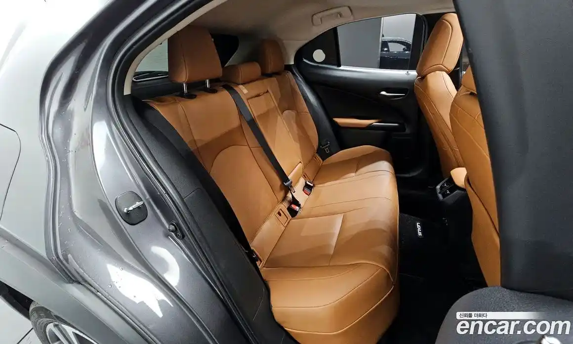 Lexus UX 2022 0.2 гидро в Москве № 1622776, фото 16