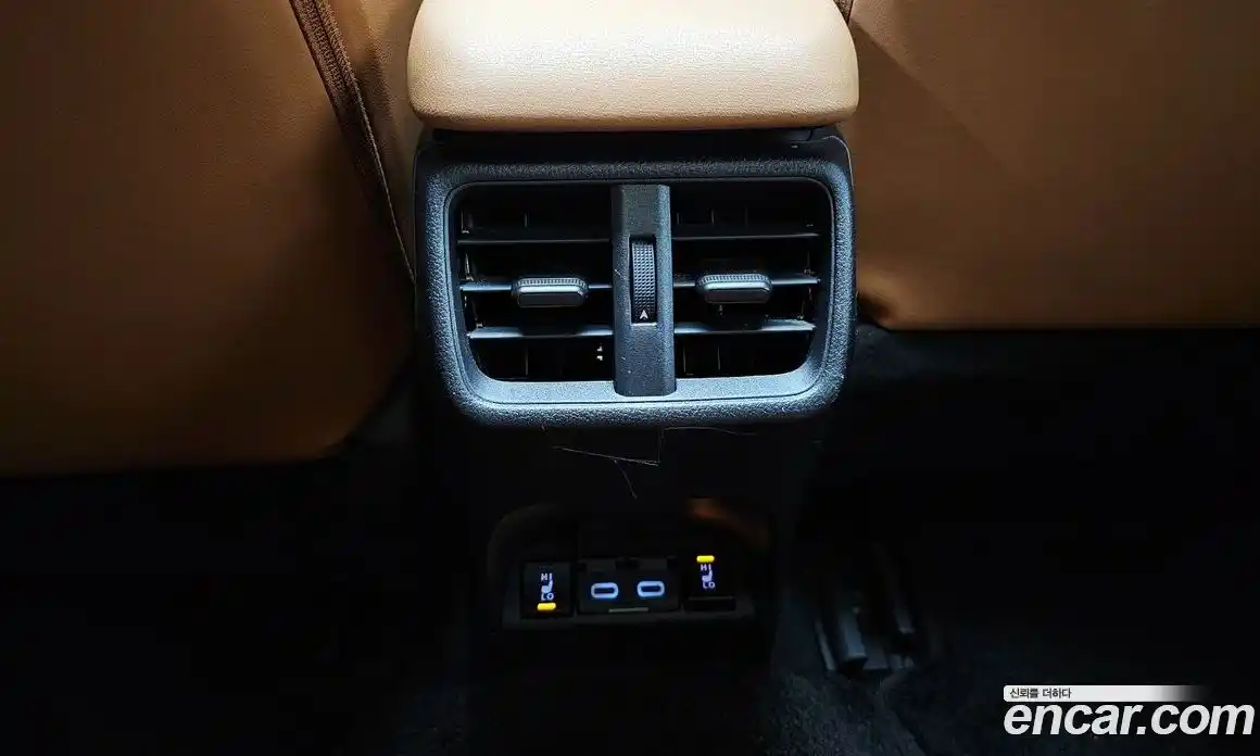 Lexus UX 2022 0.2 гидро в Москве № 1622776, фото 24