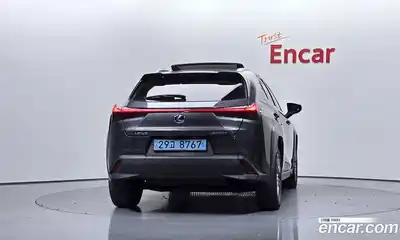 Lexus UX 2022 0.2 гидро в Москве № 1622776, миниатюра 4