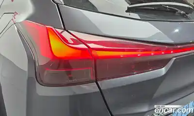 Lexus UX 2022 0.2 гидро в Москве № 1622776, миниатюра 9
