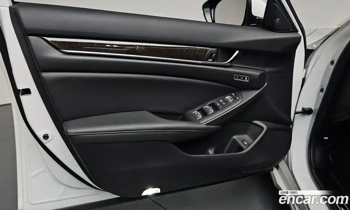 Honda Accord 2022 2.0 гидро в Москве № 1624544, фото 14