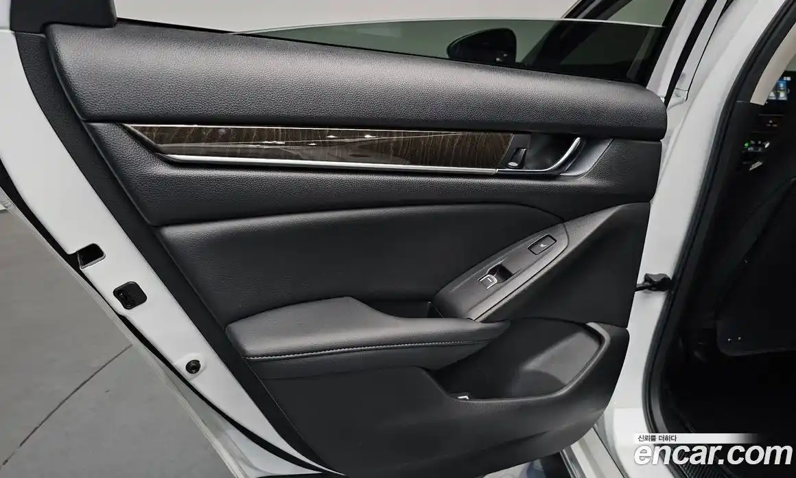 Honda Accord 2022 2.0 гидро в Москве № 1624544, фото 15