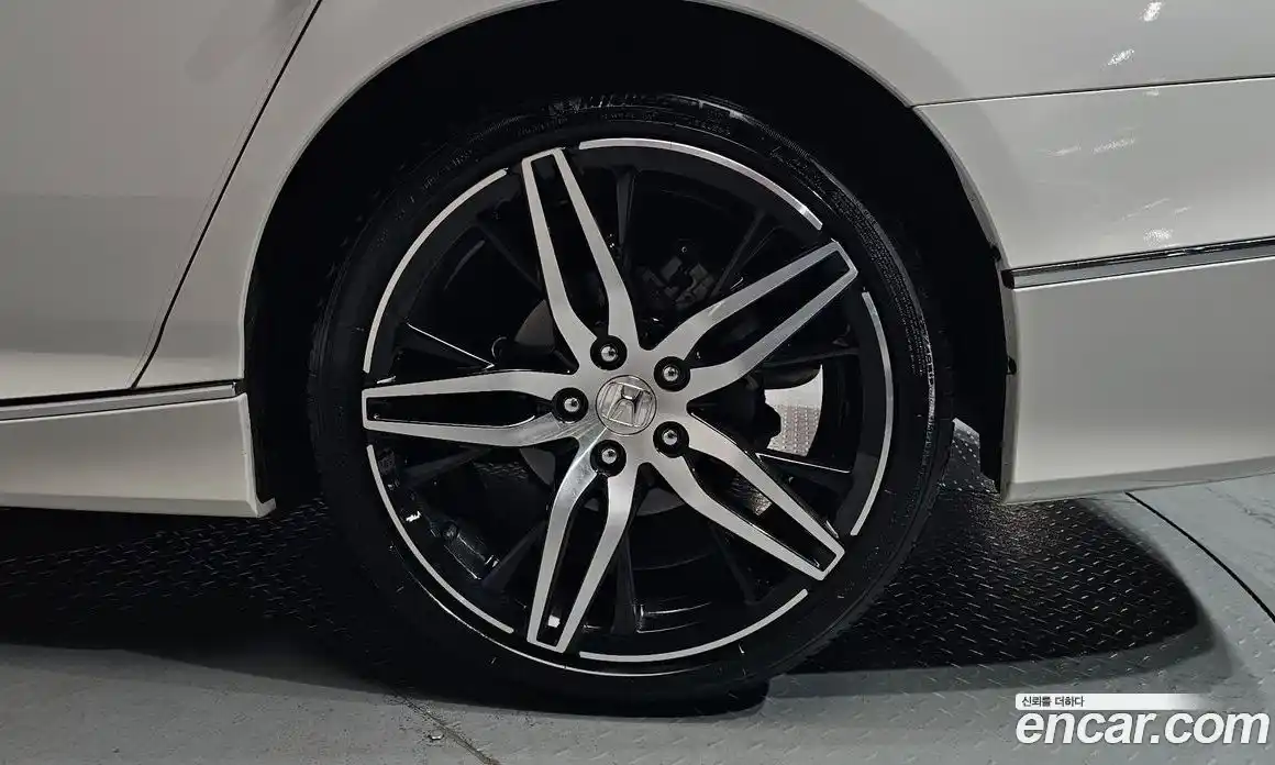Honda Accord 2022 2.0 гидро в Москве № 1624544, фото 7