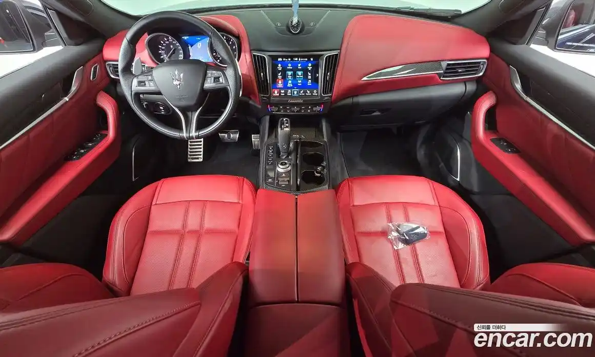 Maserati Levante 2020 3.0 гидро, фото 9
