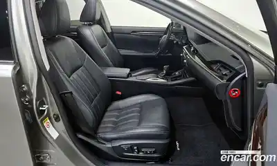 Lexus ES 2018 2.5 гидро в Москве № 168199, миниатюра 12
