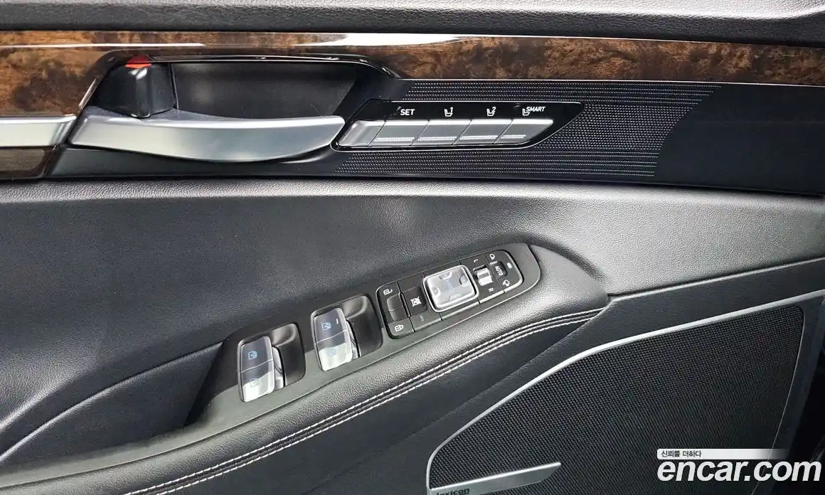 Genesis G90 2020 3.8 гидро в Москве, фото 16