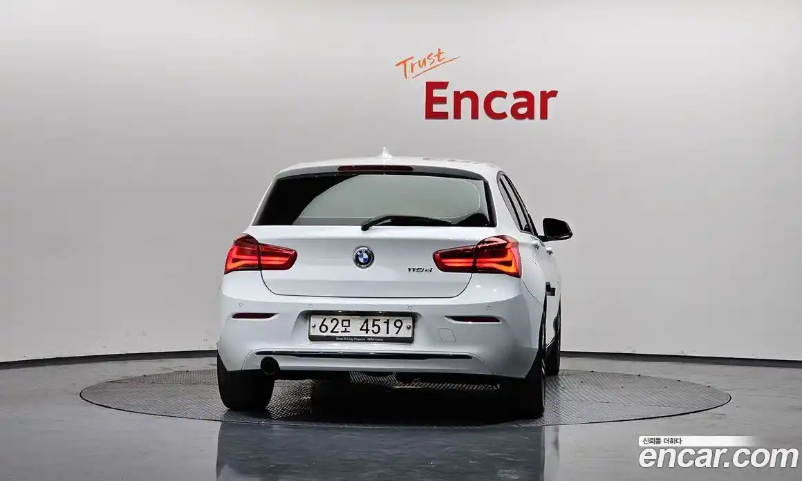 BMW 1-Series 2016 2.0 гидро в Москве № 1686821, фото 3