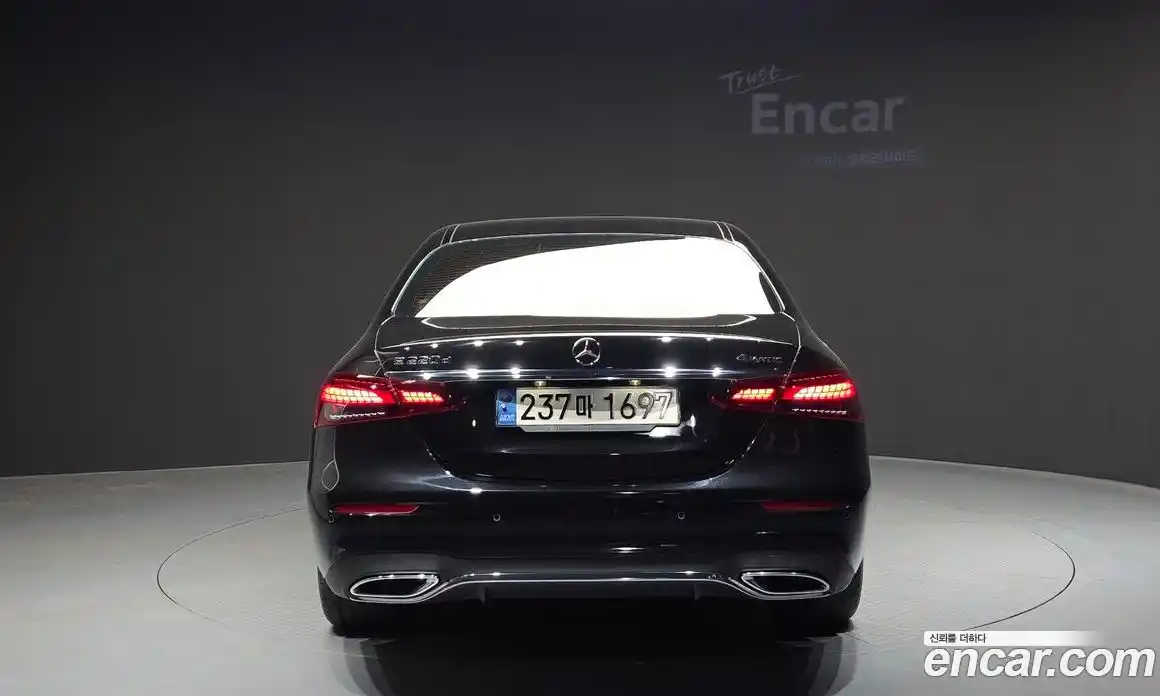 Mercedes-Benz E-Class 2022 1.9 гидро в Москве № 1690334, фото 4
