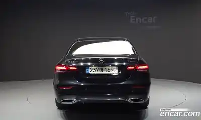 Mercedes-Benz E-Class 2022 1.9 гидро в Москве № 1690334, миниатюра 4