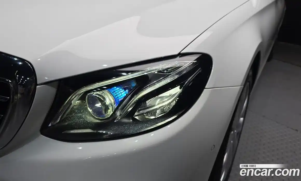 Mercedes-Benz E-Class 2019 1.9 гидро в Москве № 1690410, фото 8