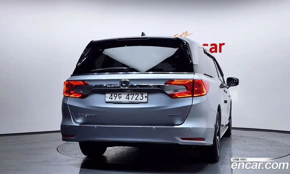Honda Odyssey 2019 3.5 гидро в Москве № 170678, фото 4