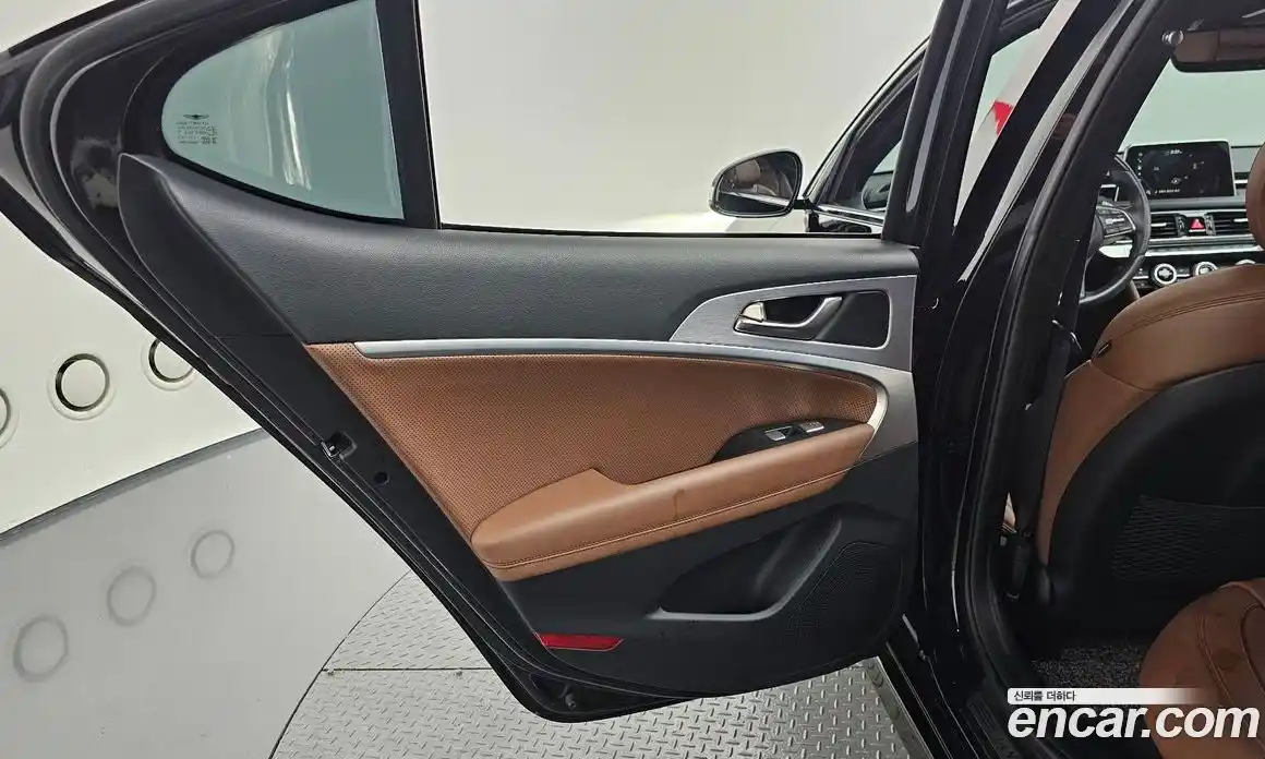 Genesis G70 2019 2.0 гидро в Москве, фото 15