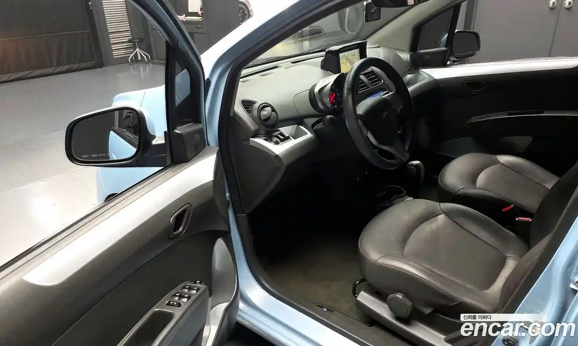 Chevrolet Spark 2014 1.0 гидро в Москве № 1760023, фото 13