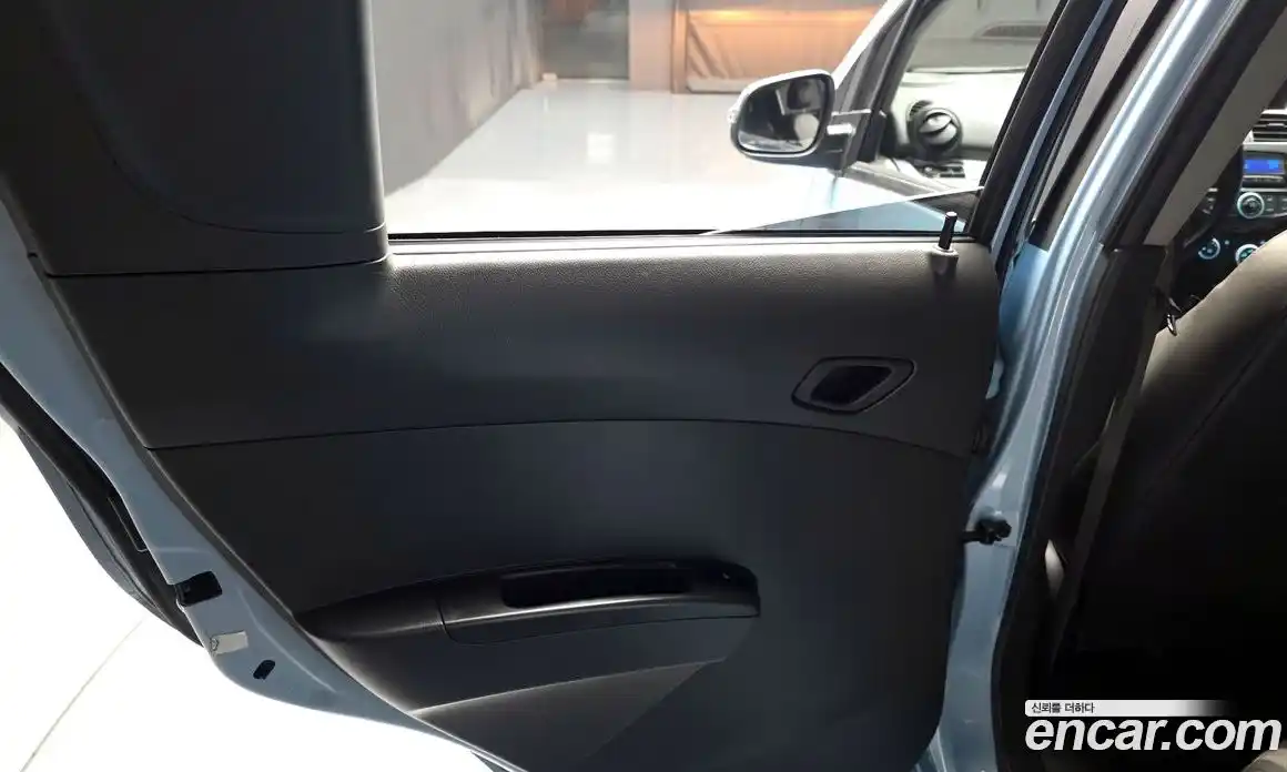 Chevrolet Spark 2014 1.0 гидро в Москве № 1760023, фото 15