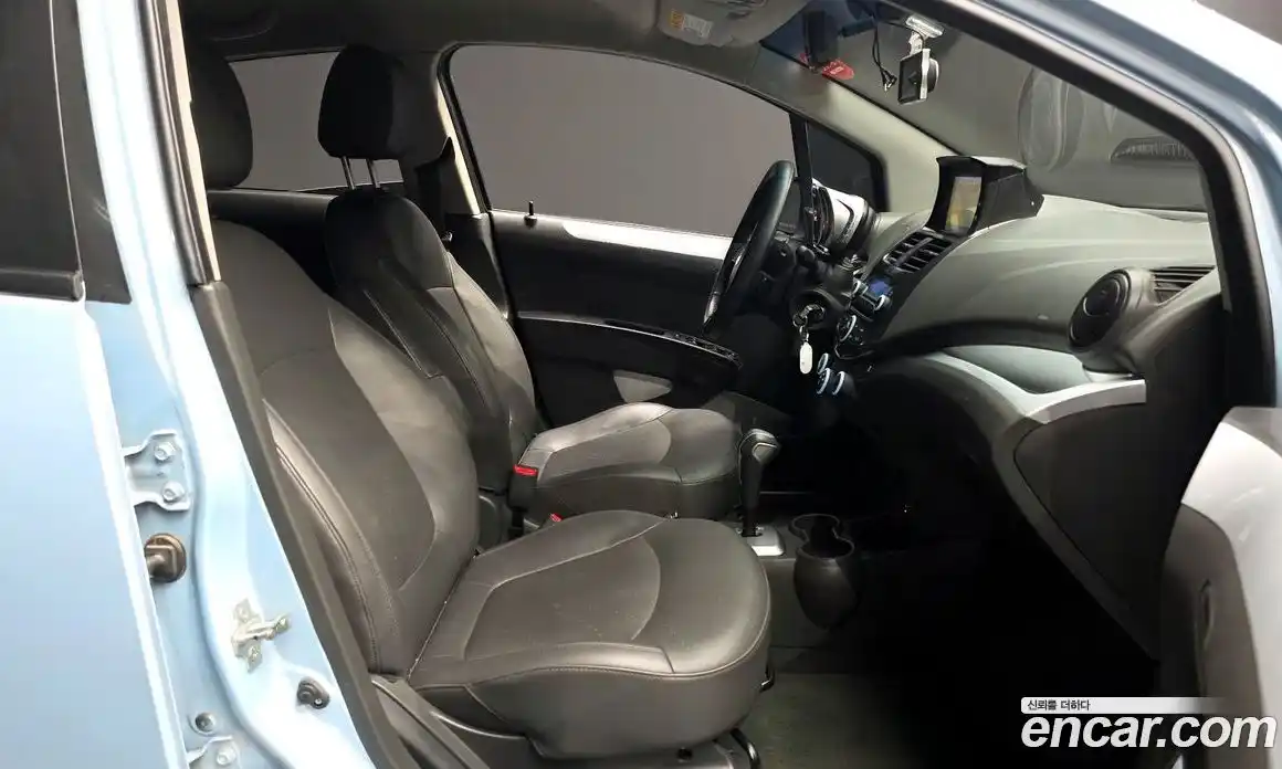 Chevrolet Spark 2014 1.0 гидро в Москве № 1760023, фото 16