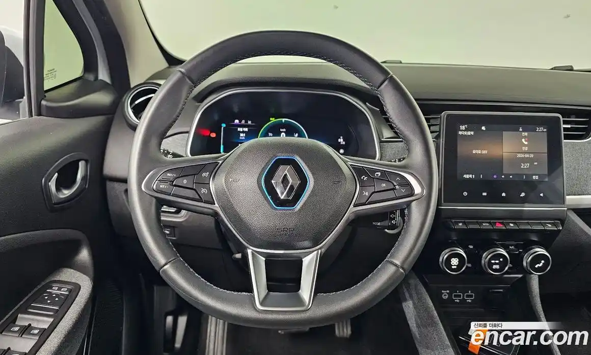 Renault Zoe 2021 0.2 гидро в Москве № 1760977, фото 19