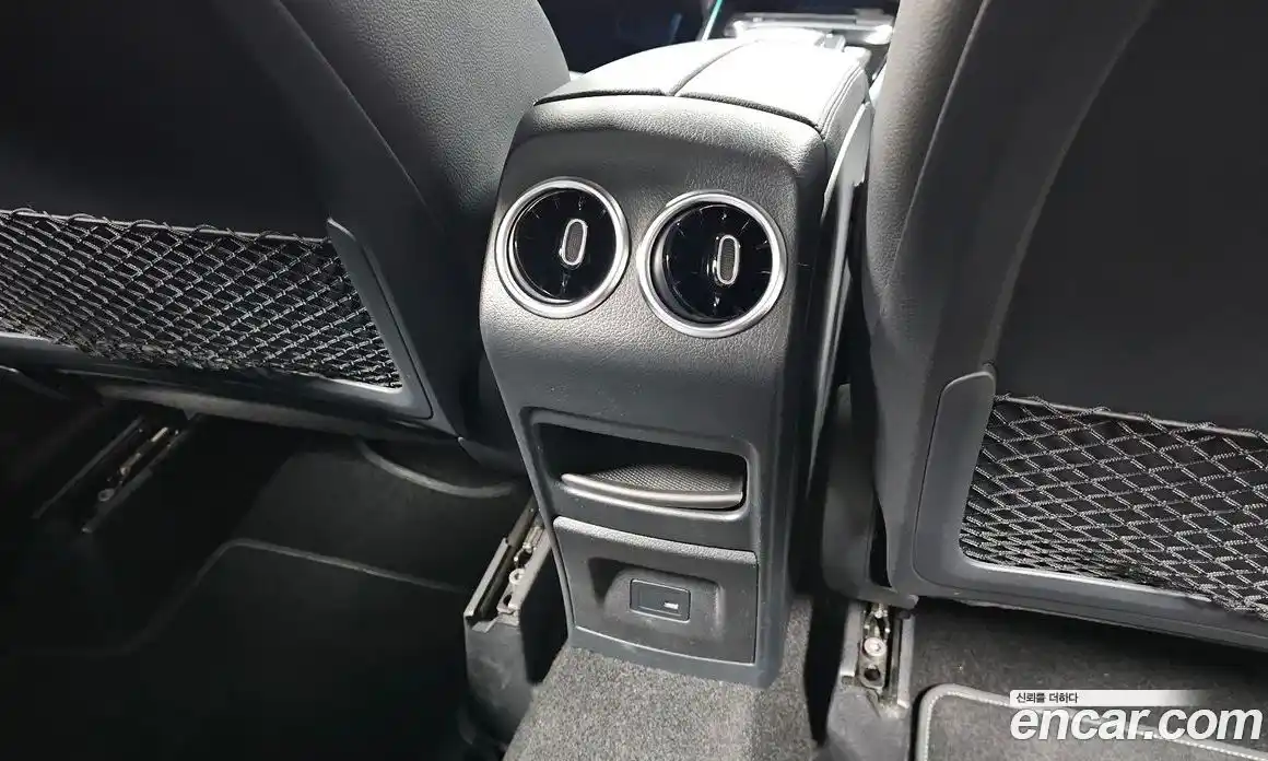Mercedes-Benz GLA-Class 2021 2.0 гидро в Москве № 1762388, фото 30