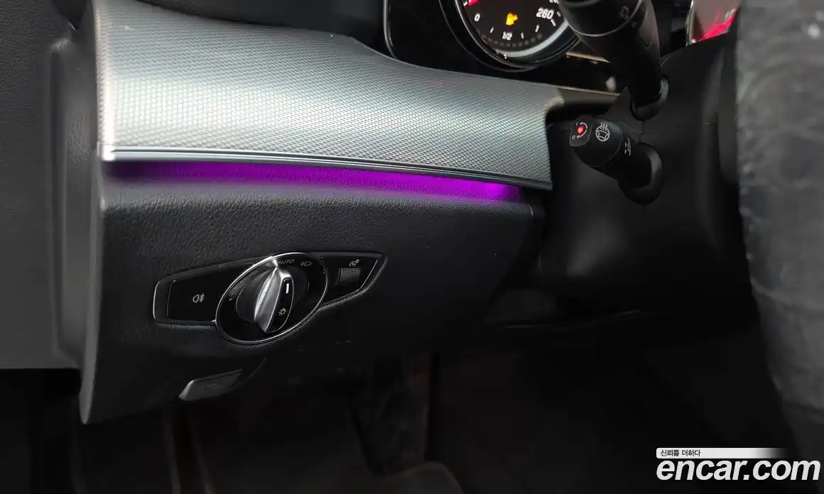 Mercedes-Benz E-Class 2020 2.0 гидро в Москве № 1762392, фото 28